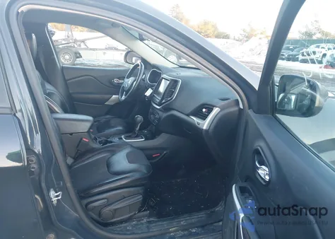 2017 Jeep Cherokee Trailhawk 4X4 z USA, uszkodzony, nr VIN 1C4PJMBB1HW622102